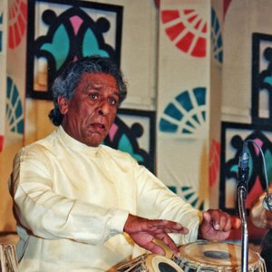 Avatar di Sultan Khan With Late Ustad Shaukat Hussain Khan