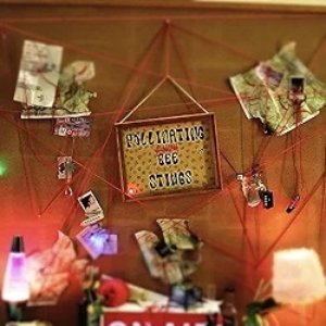 Pollinating Beestings - Single