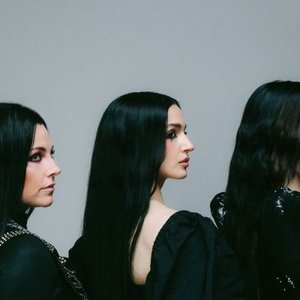 Avatar de Poppy, Amy Lee e Courtney LaPlante