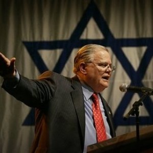 Bild för 'John Hagee'