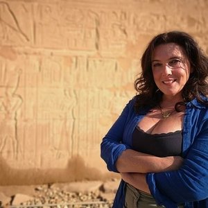 'Bettany Hughes'の画像