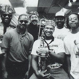 “Ernest Dawkins' New Horizons Ensemble”的封面