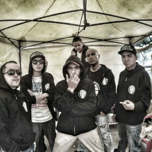 “Rappers Spiders”的封面
