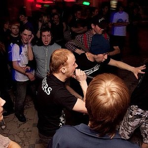 Fake To The Face 的头像
