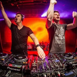 Markus Schulz vs Ferry Corsten 的头像