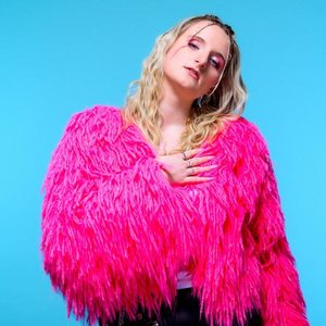 Julia Steen 的头像