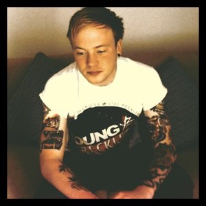 Jonny Hopkinson 的头像