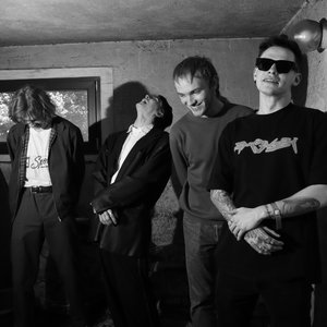 Rewounded のアバター