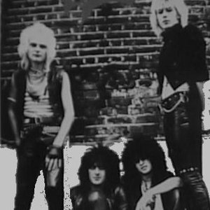 HellsBelles 的头像