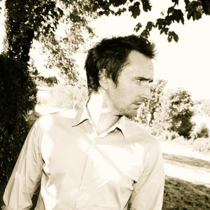 mono band photo provided by Last.fm