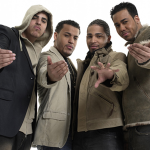 Aventura photo provided by Last.fm