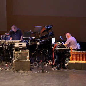 Avatar di Steve Roach & Loren Nerell