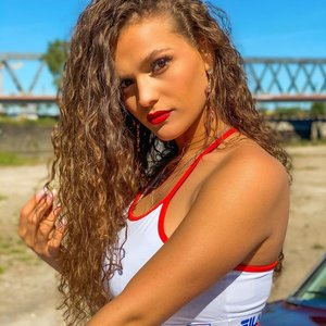 Jeje Lopes 的头像