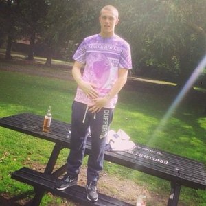Neonz 的头像