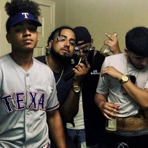 RO$E MOB 的头像