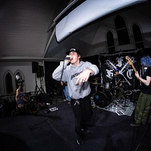 Twisted Luck 的头像