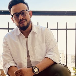RISHI ROY 的头像