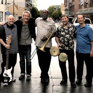 Wayne Wallace Latin Jazz Quintet 的头像