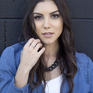 Veronica Bravo 的头像