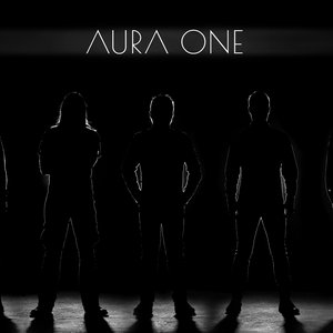 “Aura One”的封面