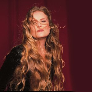 Tierney Sutton のアバター