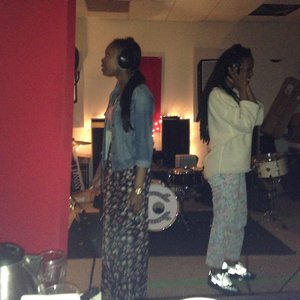 Kelela x Tink 的头像
