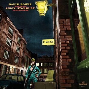 Imagem de 'The Rise and Fall Of Ziggy Stardust And The Spiders From Mars (2003 Ken Scott mix)'