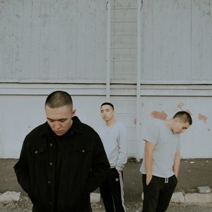 Куртка Бейна のアバター