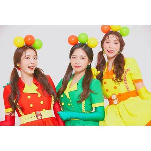 “비너스”的封面