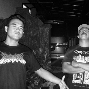 burial maggot 的头像