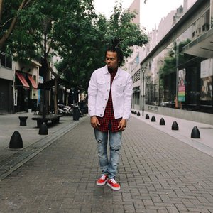 Ozuna Hits