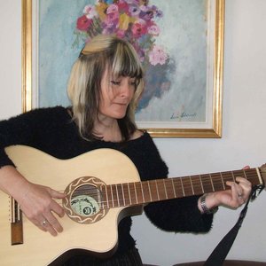 “Magda Puscas”的封面