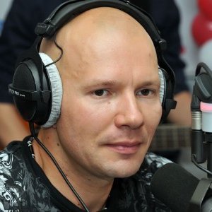 Олег Ломовой 的头像