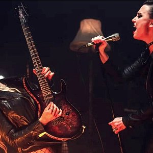 Avatar for Sophie Lloyd & Lzzy Hale