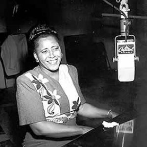 Nellie Lutcher 的头像