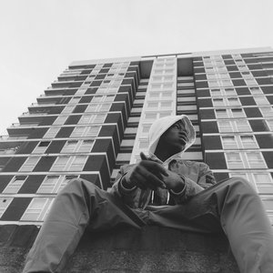 J Hus 的头像