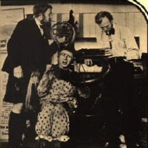 “The Alberts”的封面