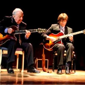 Аватар для Bucky Pizzarelli & Frank Vignola