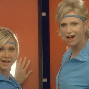 Olivia Newton-John & Jane Lynch için avatar