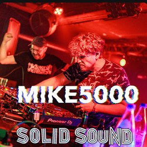 Mike5000 的头像