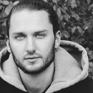 Evan Wize 的头像