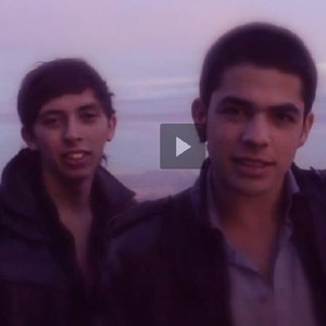 “Revolver(colombia)”的封面