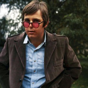 Carl Wilson 的头像