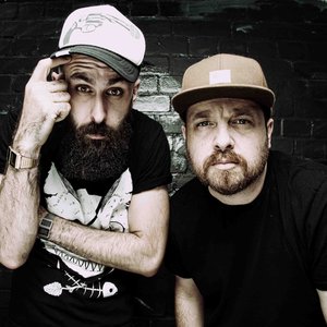 Изображение для 'Dan le Sac v. Scroobius pip'