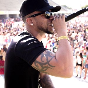 Mc Marvin 的头像
