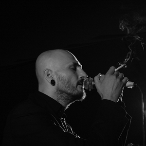 Urban & 4 photo provided by Last.fm