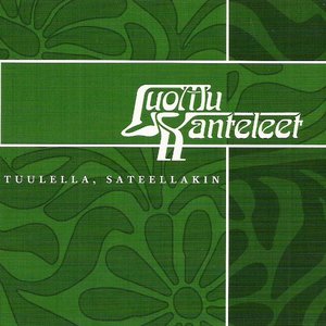 Tuulella, sateellakin