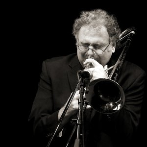 Bob McChesney 的头像