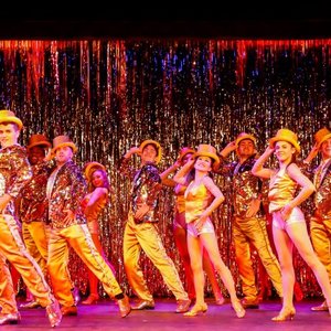 A Chorus Line- Original Mexican Cast 的头像