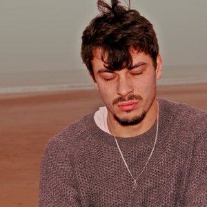 Avatar for Gus Walker